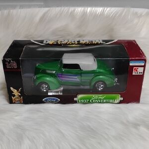 1937 Ford Convertible Die-Cast Metal Collection Deluxe Edition Car